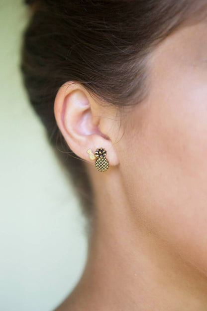 Teeny Manini Pinya Studs