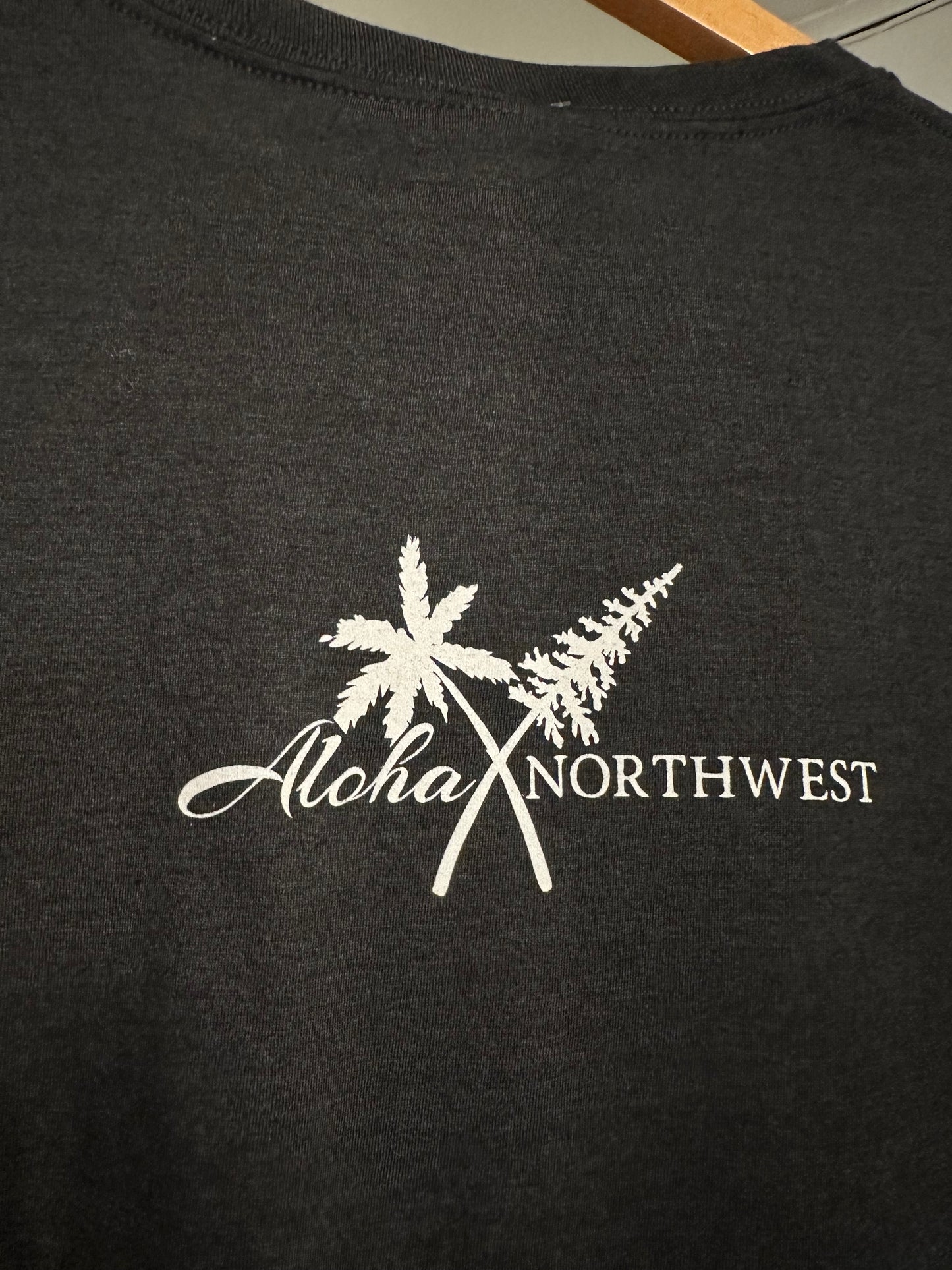 Aloha Northwest Black Men’s T Shirt (zoom in)