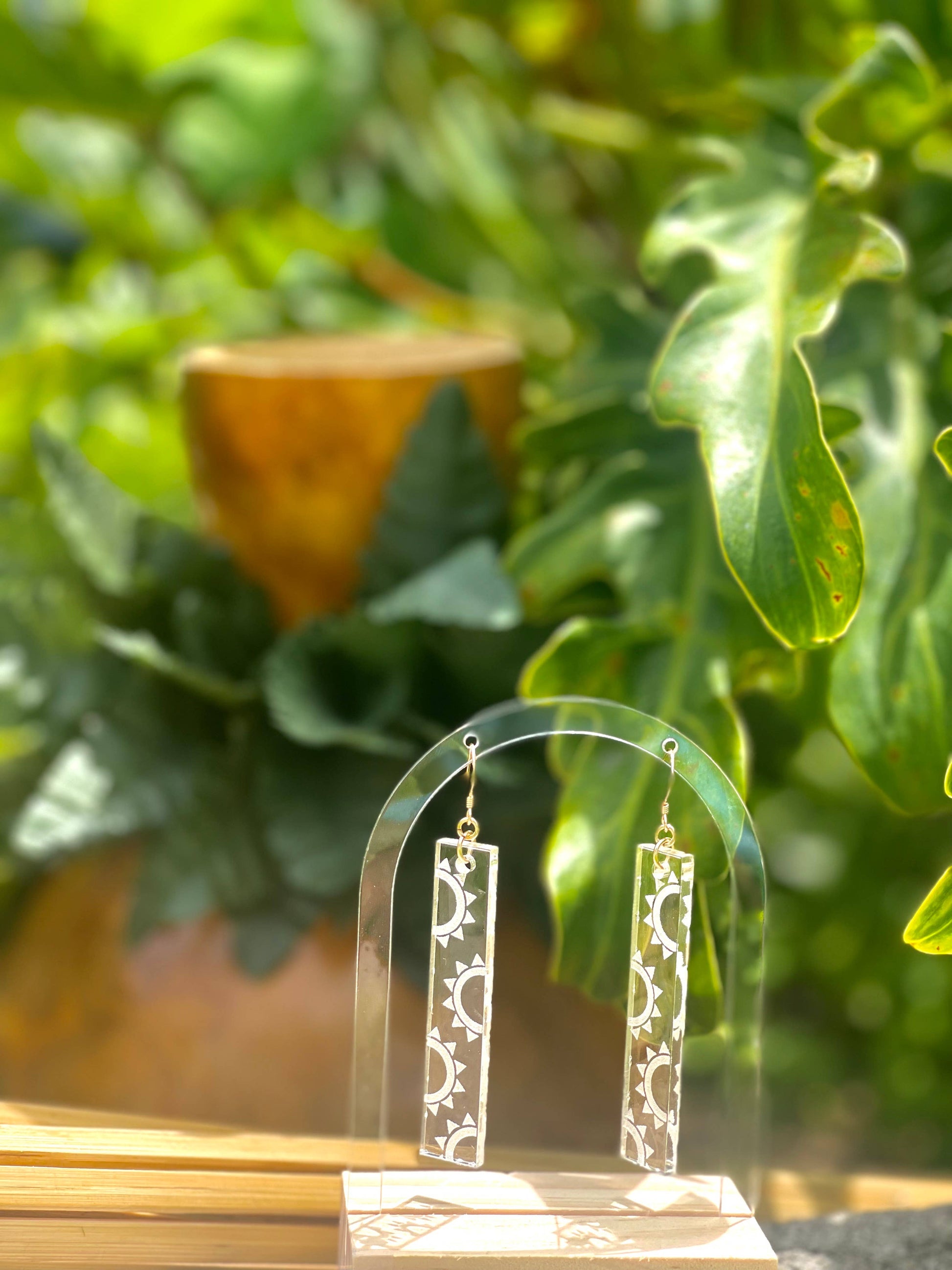 Island Breeze Designs Lā Earrings