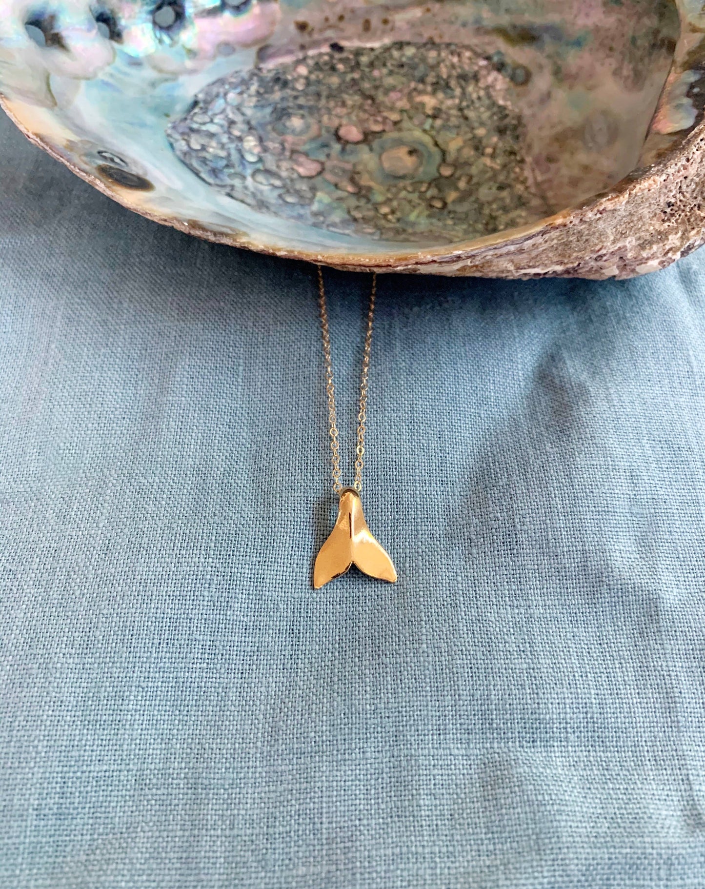 Ki Ele Ka’ena Whale Tail Pendant necklace (feat. seashell)