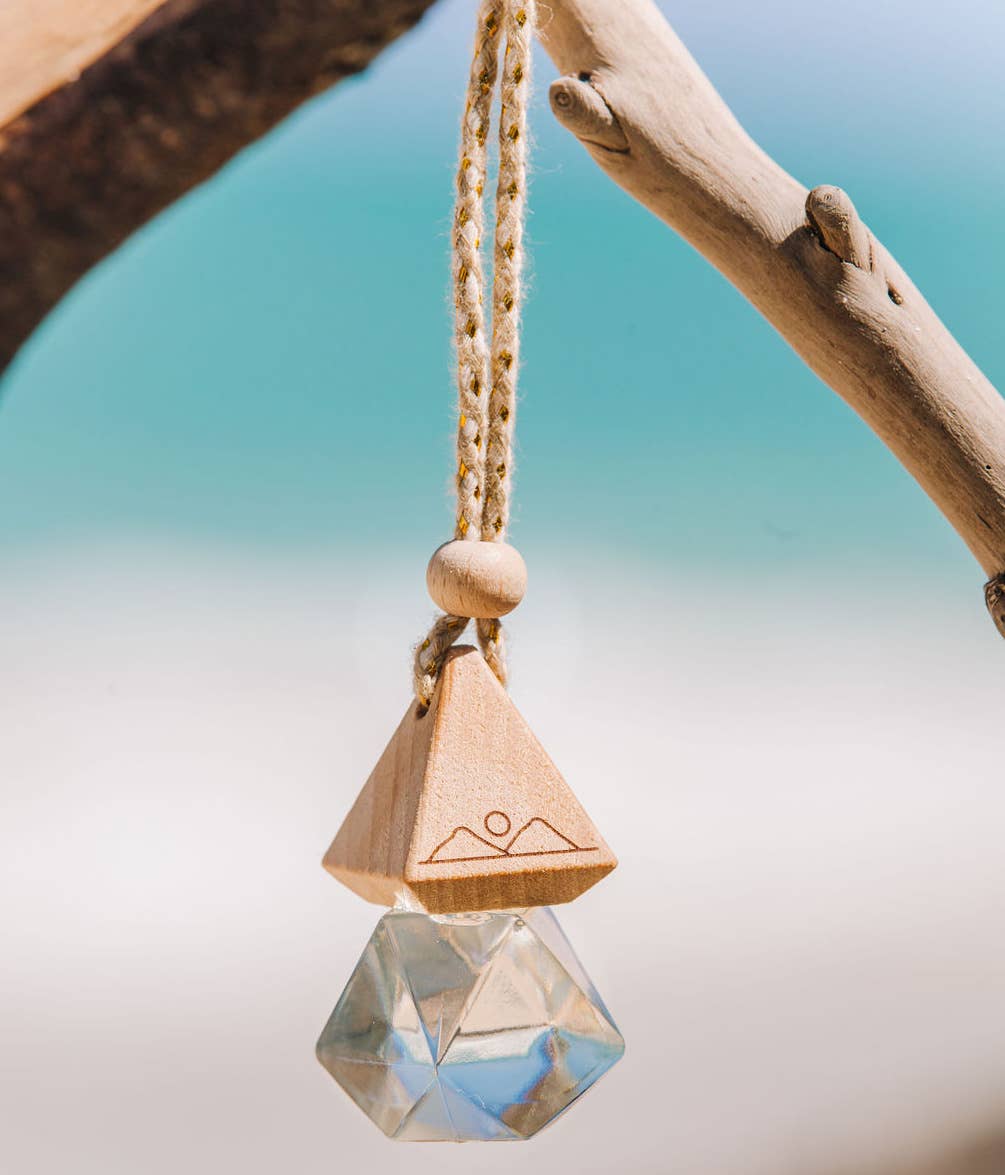 Lanikai Bath and Body Twin Islands Aromatic Car Diffuser (hanging)