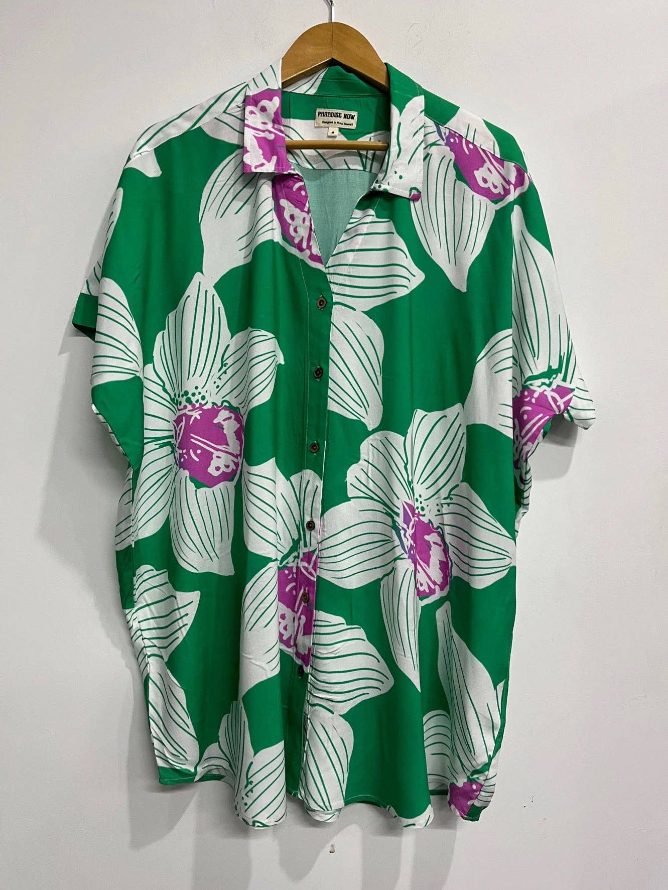 Paradise Now Hawaii Oversized spring orchid