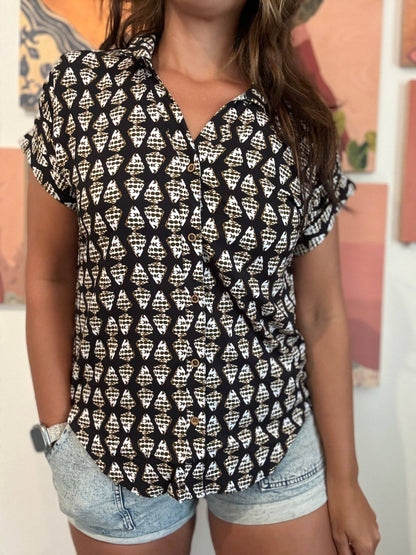 Person wearing Paradise Now Hawaii Womens Aloha Tee in Waiehu